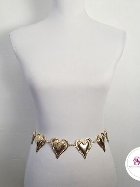 Gold Heart Link Chain Belt